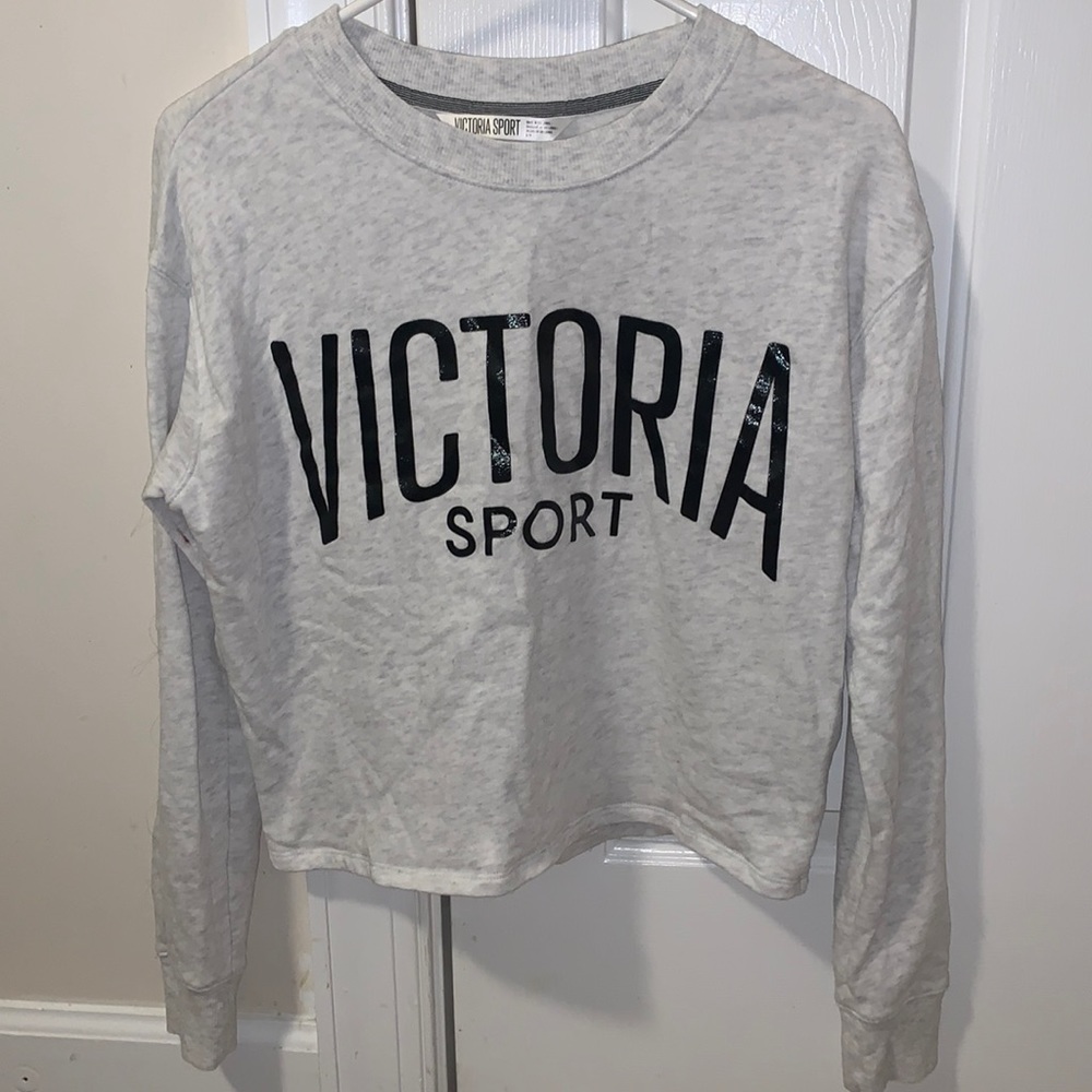 Victoria’s Secret Sport letter graphic long sleeve